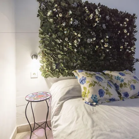 Gala Placida 1923 غرناطة